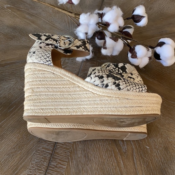 Nine West python ankle strap platform wedges , 8M - Picture 8 of 8